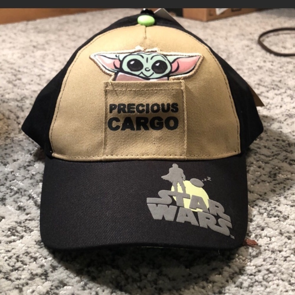 NWT Star Wars Mandalorion Precious Cargo Hat
